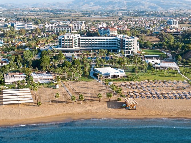 Süral Saray