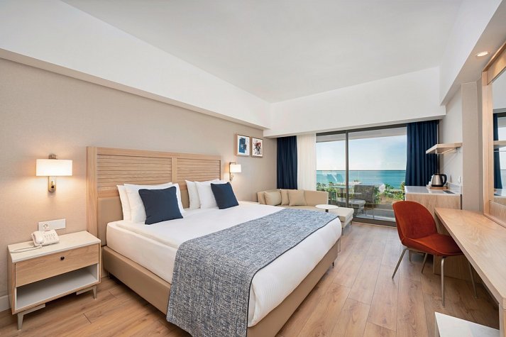 Süral Saray - Wohnbeispiel Doppelzimmer Meerblick (Zimmercodierung DBM)