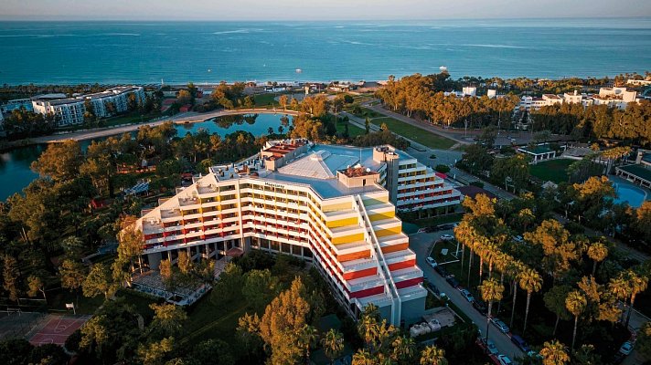 Megasaray Resort Side
