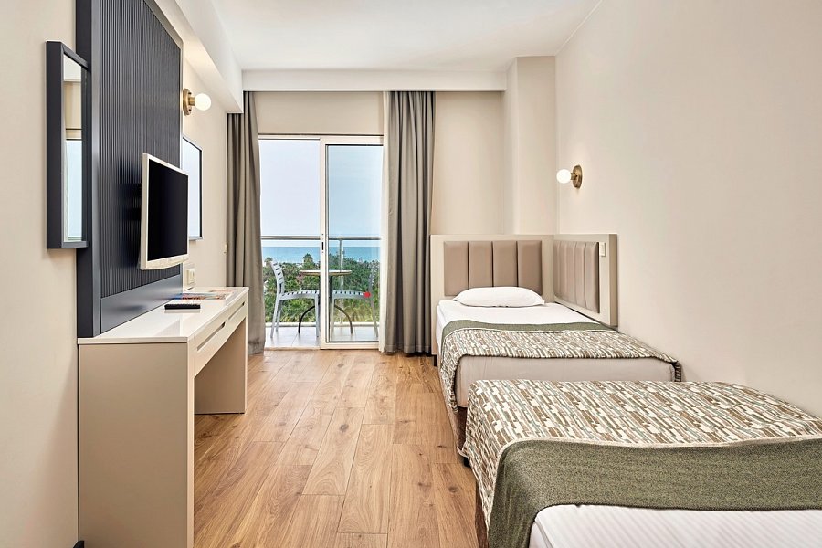 Seaden Sea World Resort & Spa - Wohnbeispiel Familienzimmer Meerblick (Zimmercodierung FBM)