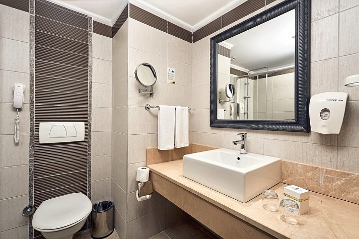 Seaden Sea World Resort & Spa - Wohnbeispiel Doppelzimmer (Zimmercodierungen DB1 & FB1)