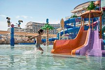 Seaden Sea World Resort & Spa