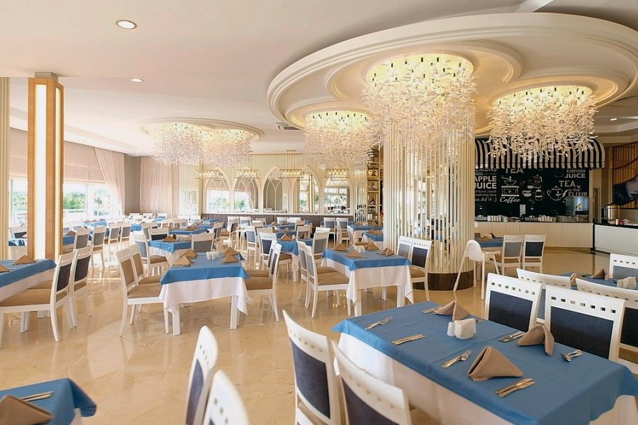 Seaden Sea World Resort & Spa