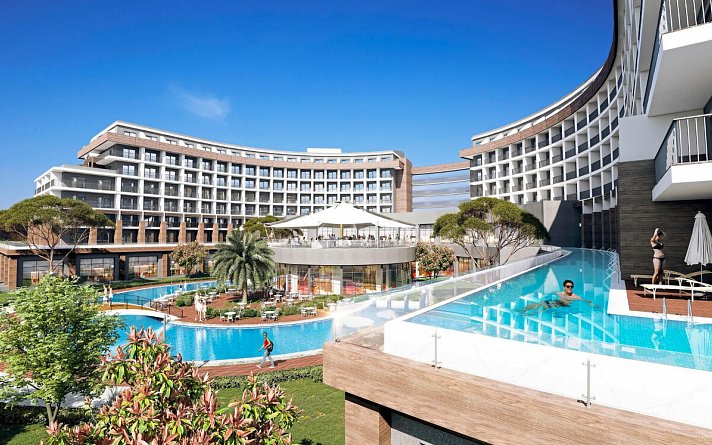 Seaden De Mar Resort & Spa
