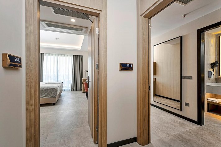 Seaden De Mar Resort & Spa