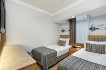 Limak Limra Hotel & Resort - Wohnbeispiel Familienzimmer Nebengebäude (Zimmercodierung FBV)