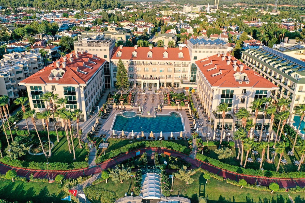 Fame Residence Kemer & Spa