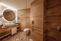 Sailor's Beach Club - Beispiel Bad Suite Familie (Zimmercodierung WI1)