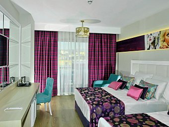 Azura Deluxe Resort & Spa Hotel - Wohnbeispiel Doppelzimmer Deluxe Landblick (Zimmercodierungen DDL, DCL, DDN & DCN)