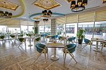 Azura Deluxe Resort & Spa Hotel