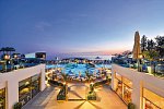 Azura Deluxe Resort & Spa Hotel