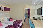 Azura Deluxe Resort & Spa Hotel