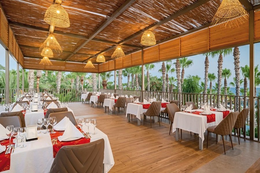 Delphin Deluxe Resort