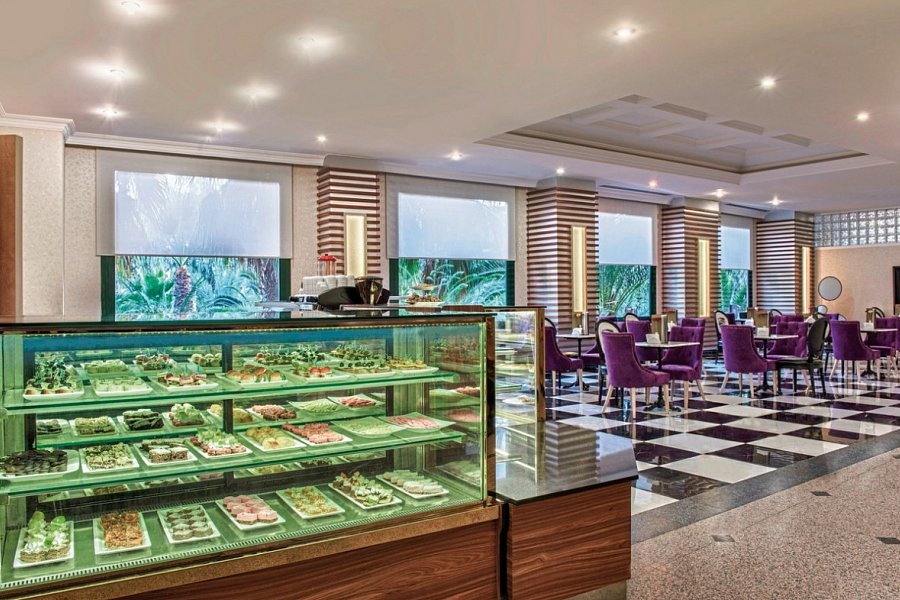 Delphin Deluxe Resort