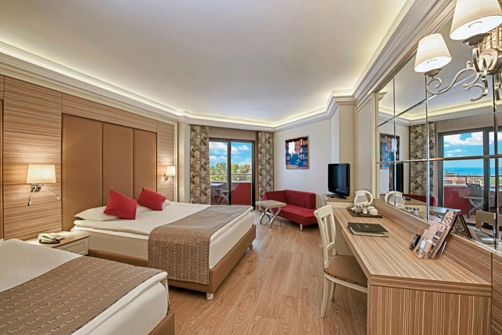 Delphin Deluxe Resort - Wohnbeispiel Doppelzimmer Landblick (Zimmercodierungen DBL & DBN)