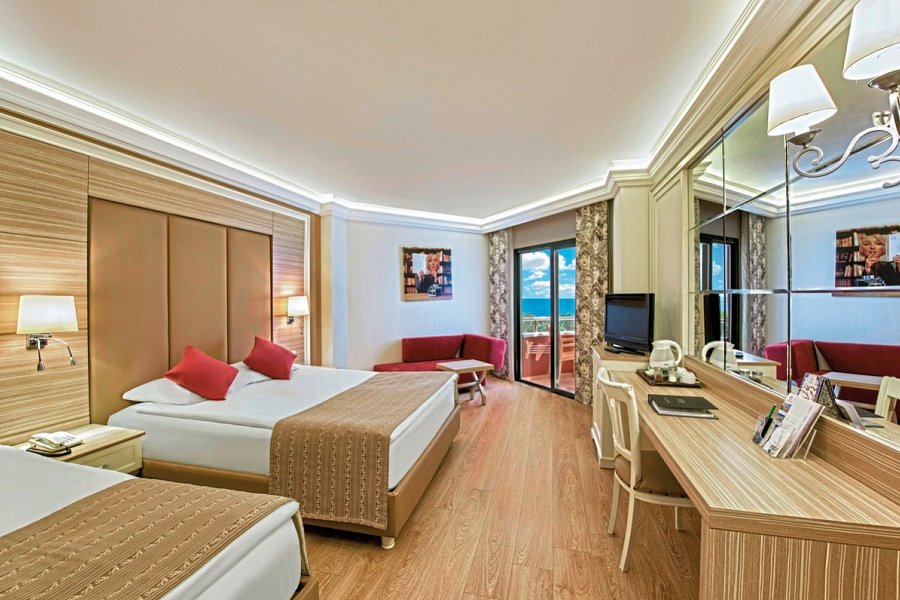 Delphin Deluxe Resort - Wohnbeispiel Doppelzimmer Meerblick (Zimmercodierung DBM)
