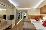 Delphin Deluxe Resort