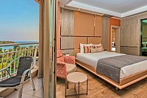 Arycanda Kirman Premium - Wohnbeispiel Doppelzimmer seitl. Meerblick (Zimmercodierungen DBN & DCN)