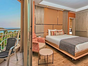 Arycanda Kirman Premium - Wohnbeispiel Doppelzimmer seitl. Meerblick (Zimmercodierungen DBN & DCN)