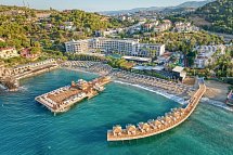 Seven Seas Palmeras Bay