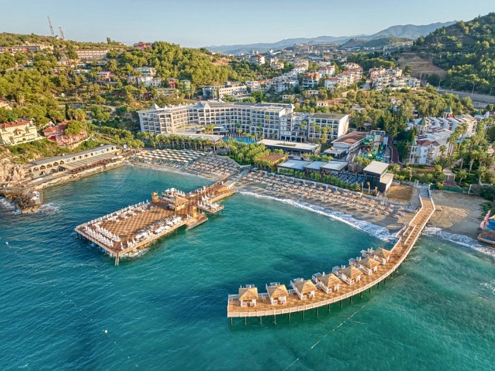 Seven Seas Palmeras Bay