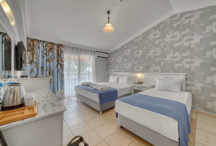Seven Seas Palmeras Bay - Wohnbeispiel Doppelzimmer Garten Nebengebäude (Zimmercodierung DB1)