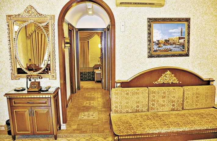 Yetkin Hotel