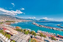 Numa Port Hotel