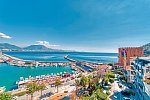 Numa Port Hotel