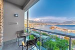 Numa Port Hotel