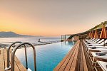 Numa Port Hotel