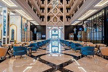 Serenity Queen Hotel