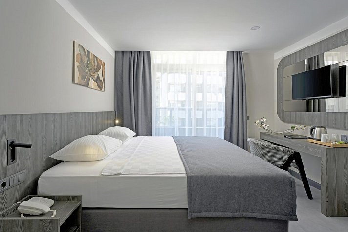 Kaila Krizantem Hotel