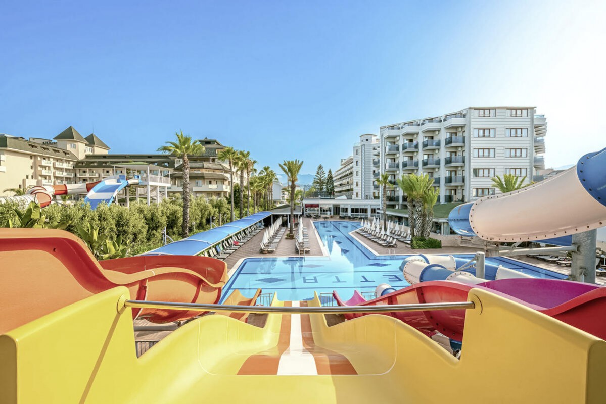 Caretta Beach Hotel