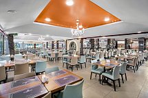 Caretta Beach Hotel