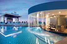 Granada Luxury Beach