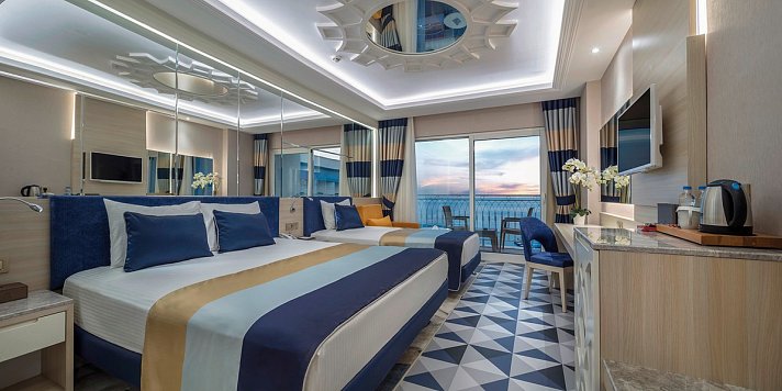 Granada Luxury Beach