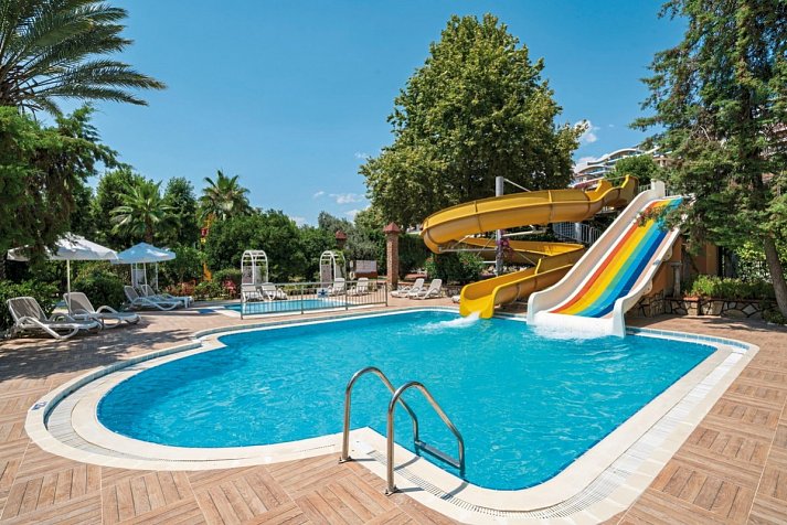 Club Dizalya