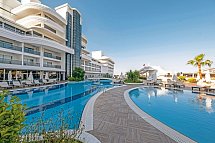 Laguna Beach Alya Resort & Spa