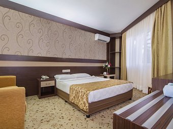 Lonicera World Hotel - Wohnbeispiel Familienzimmer World