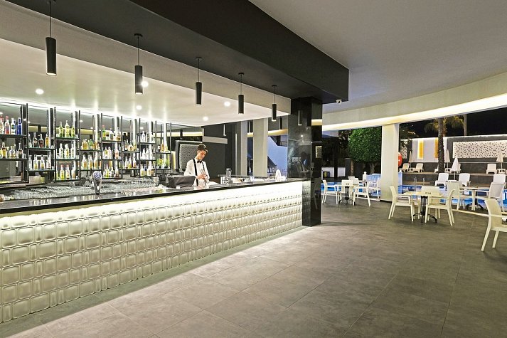 Kaila Beach Hotel