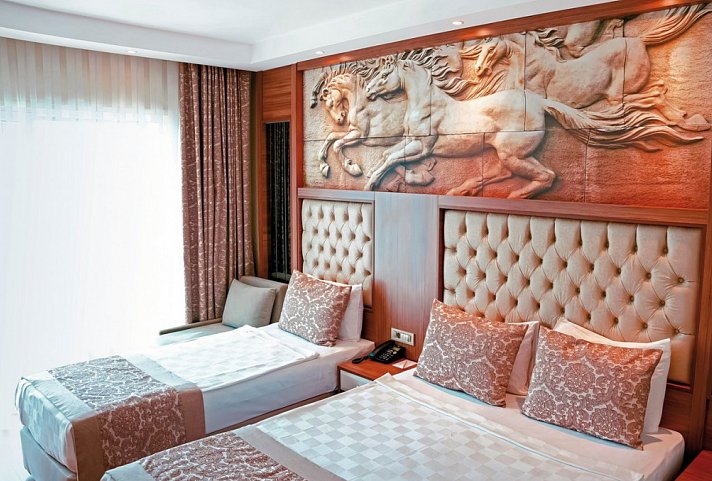 Oz Hotels Sui Resort - Wohnbeispiel Doppelzimmer Economy (Zimmercodierung DE1)