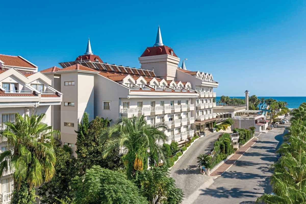 Aydinbey Famous Resort