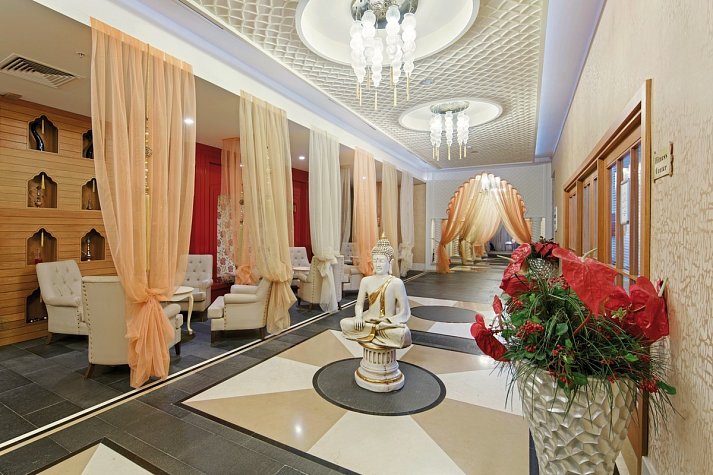 Diamond Excellence Resort & Spa