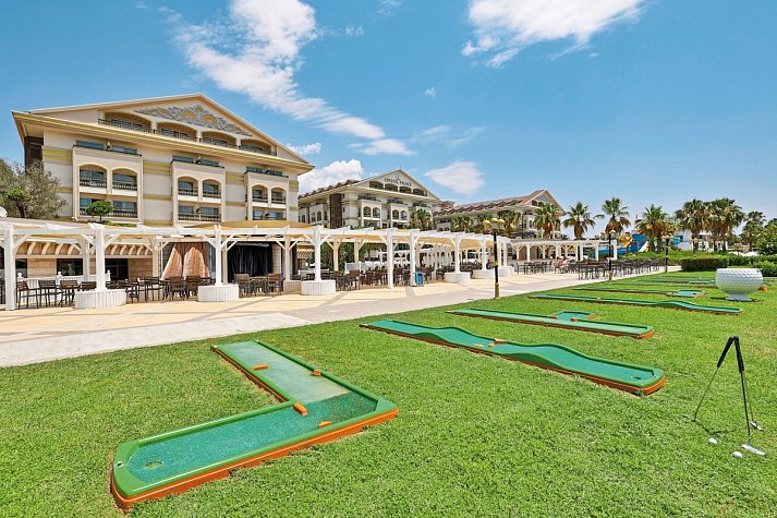 Diamond Excellence Resort & Spa
