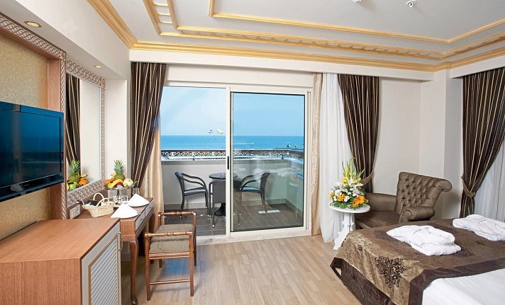 Diamond Excellence Resort & Spa