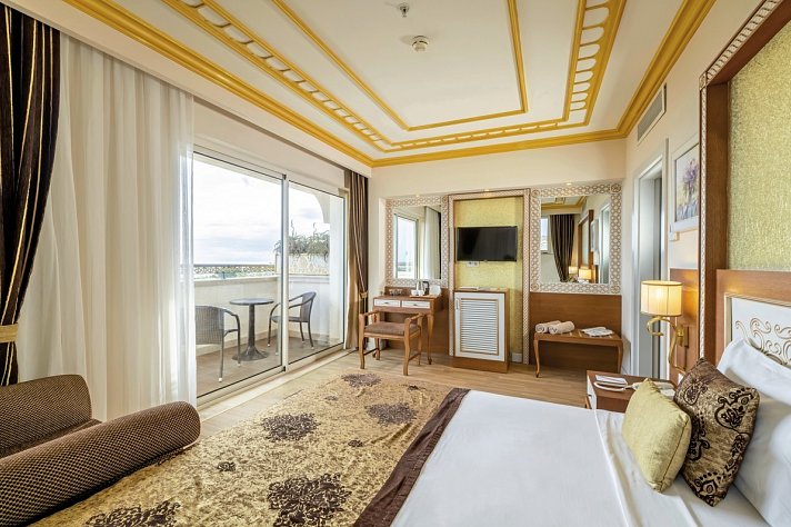 Diamond Excellence Resort & Spa