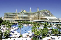 Delphin Imperial