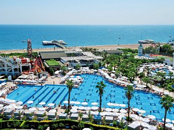 Delphin Imperial