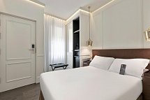 H10 Montcada Boutique Hotel - Wohnbeispiel Doppelzimmer Klassik (Zimmercodierung DB1)